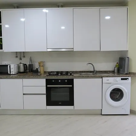 Modern - Ground Floor Hotel Lisbona