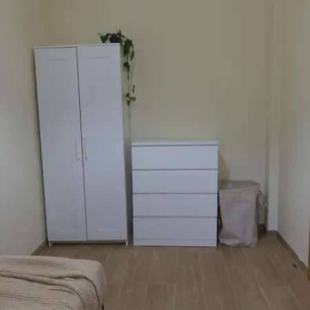 Modern - Ground Floor Hotel