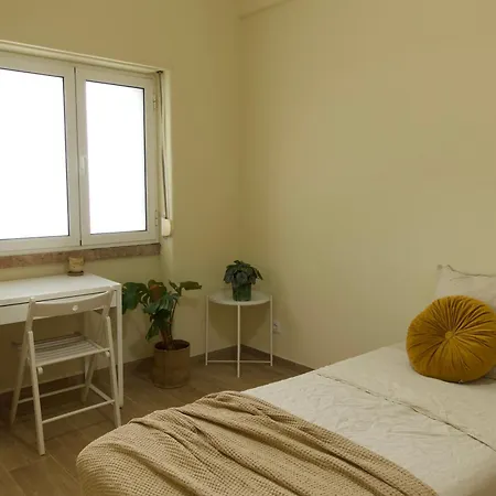 Hotel Modern - Ground Floor